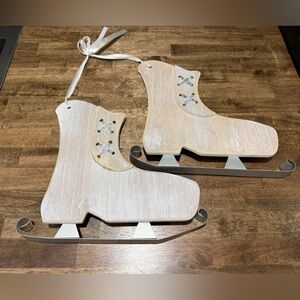 Wooden Ice Skate Wall Decor